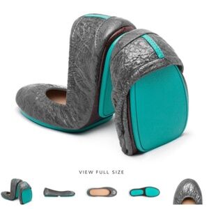 TIEKS BY GAVRIELI SLATE GREY CROC PRINT PATENT BALLET FLATS, SZ 9